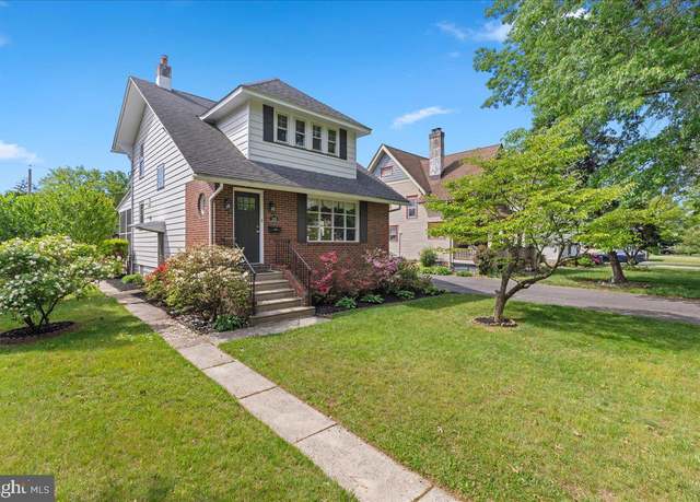 Property at 226 Washington Ter, Audubon, NJ 08106, 3 beds, 2 baths