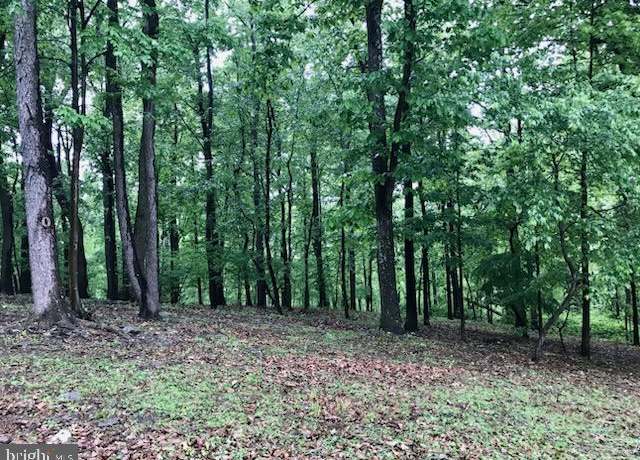 Property at 12 Dora Trl, Fairfield, PA 17320