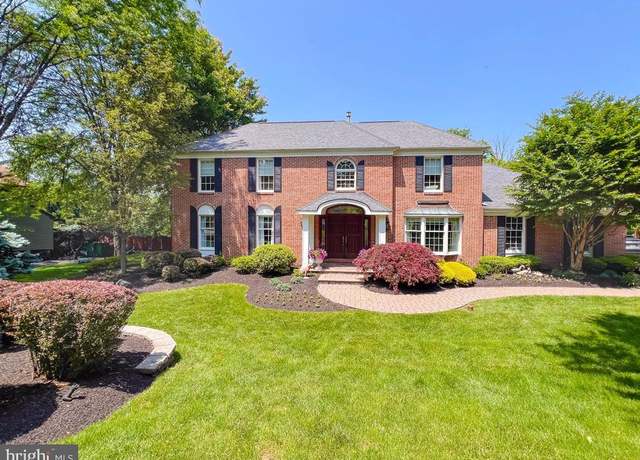 Property at 34 Teal Dr, Langhorne, PA 19047, 4 beds, 3.5 baths