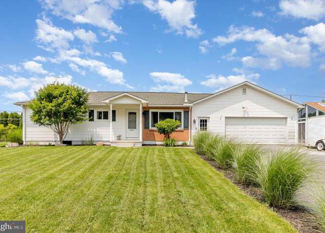 Property at 1503 Shirley Ave, Carlisle, PA 17013, 3 beds, 1 bath