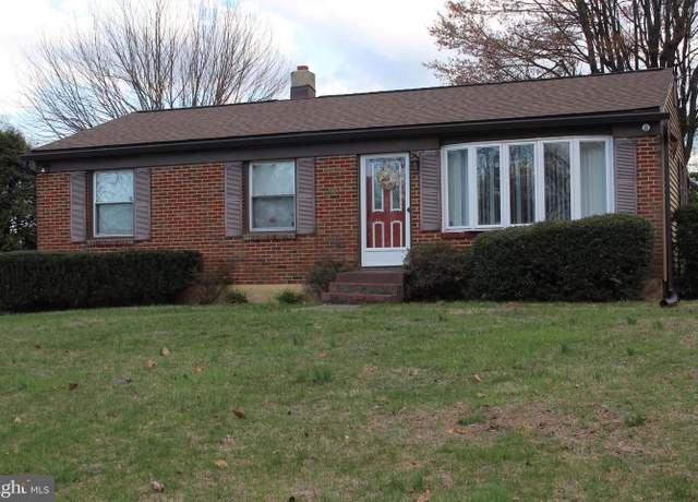 Property at 320 Eastview Dr, Coatesville, PA 19320, 3 beds, 1 bath