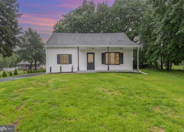 Property at 371 N 61st St, Harrisburg, PA 17111, 4 beds, 1 bath