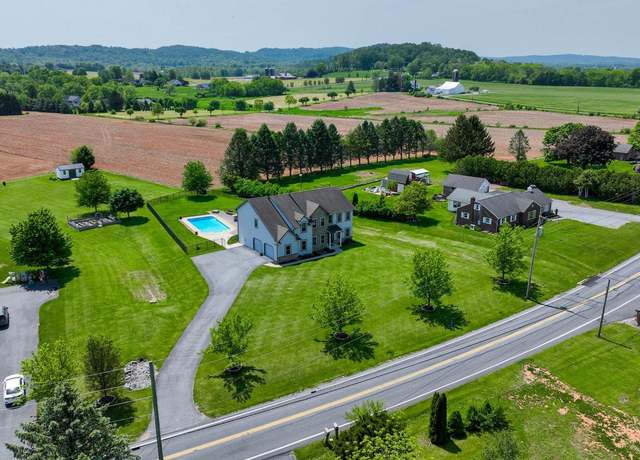 Property at 505 W Route 897, Reinholds, PA 17569, 4 beds, 2.5 baths