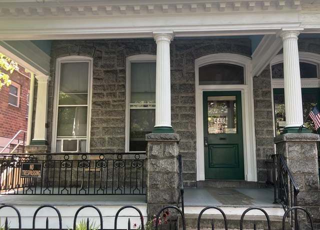 Property at 440 N Duke St, Lancaster, PA 17602, 3 beds