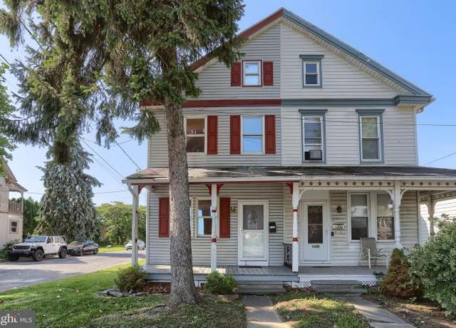 Property at 1432 King St, Lebanon, PA 17042, 3 beds, 2 baths