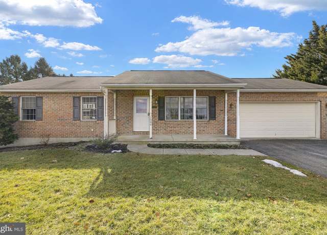 Property at 5046 Short Rd, Spring Grove, PA 17362, 3 beds, 2 baths