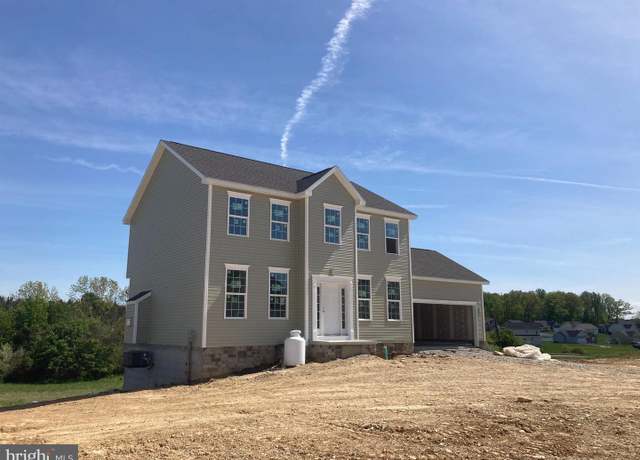 Property at 410 Ripple Dr #55, Hanover, PA 17331, 4 beds, 2.5 baths