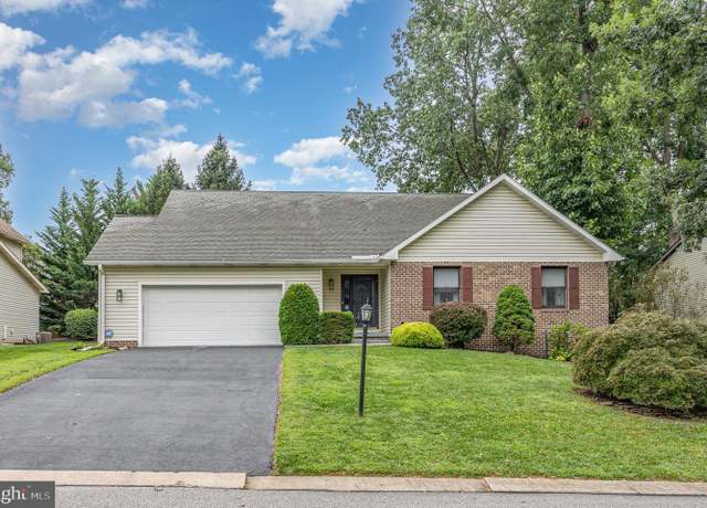 Property at 6 Amanda Ave, Hanover, PA 17331, 3 beds, 2 baths
