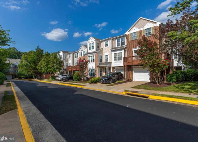 Property at 4311 Chariot Ct #122, Fairfax, VA 22030, 3 beds, 2.5 baths
