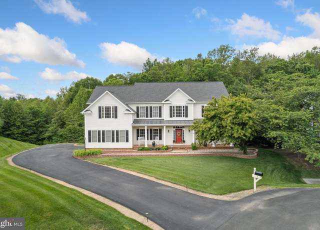 Property at 1 Pinkerton Ct, Stafford, VA 22554, 5 beds, 4.5 baths