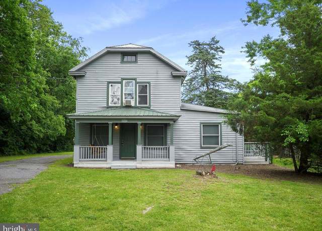 Property at 14166 Back Creek Valley Rd, Hedgesville, WV 25427, 2 beds, 1 bath