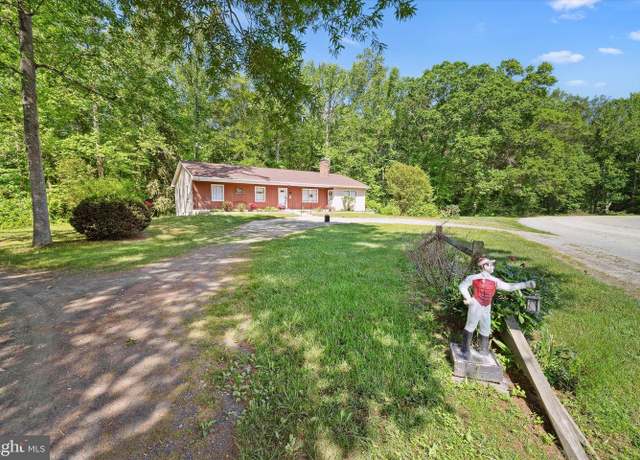 Property at 199 Pine Tree Rd, Townsend, DE 19734, 3 beds, 2 baths