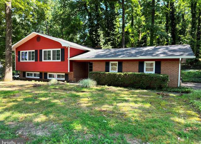 Property at 1040 Placid Ct, Arnold, MD 21012, 5 beds, 3 baths