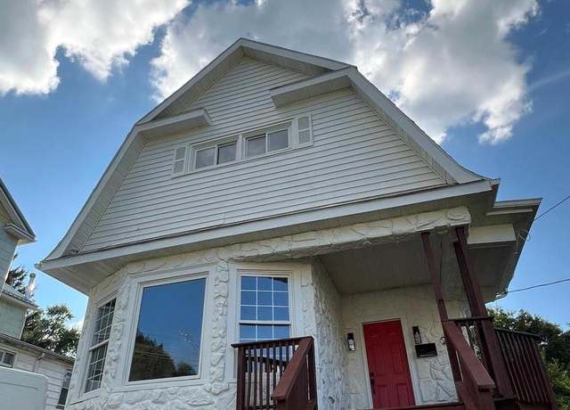 Property at 225 Vine St, Westernport, MD 21562, 3 beds, 2 baths
