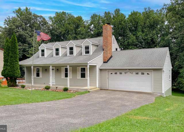 Property at 2717 Vista Ct, Waldorf, MD 20603, 5 beds, 3 baths
