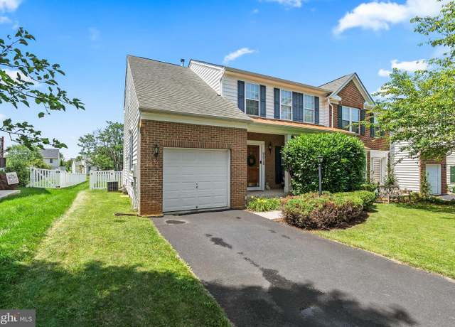 Property at 9418 Morning Walk Dr, Hagerstown, MD 21740, 3 beds, 2.5 baths