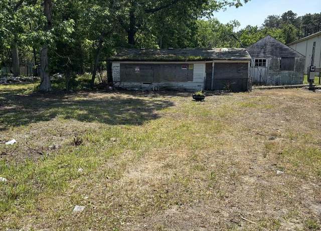 Property at 202 W White Horse Pike, Absecon, NJ 08205, 2 beds, 1 bath