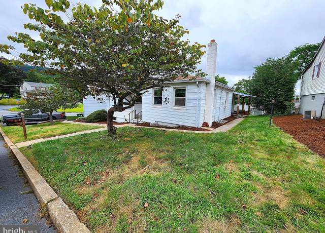 Property at 210 2nd St, East Pennsboro, PA 17025, 3 beds, 1 bath