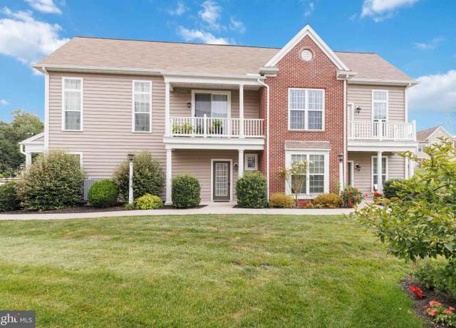 Property at 756 Whitetail Dr, Hummelstown, PA 17036, 2 beds, 2 baths