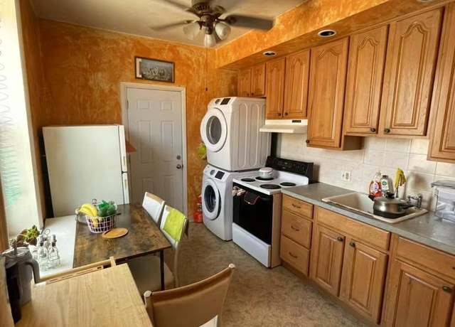 Property at 2315 S 12th St, Philadelphia, PA 19148, 3 beds