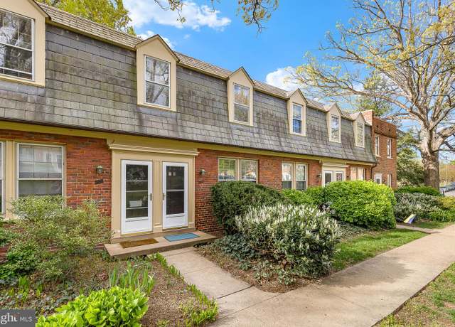 Property at 1303 S Barton St #207, Arlington, VA 22204, 1 bed, 1 bath