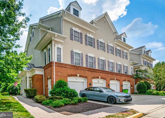 Property at 8975 Harrover Pl Unit 75A, Lorton, VA 22079, 3 beds, 2.5 baths