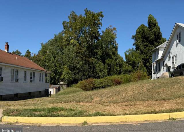 Property at 223 3rd Ave, Quantico, VA 22134