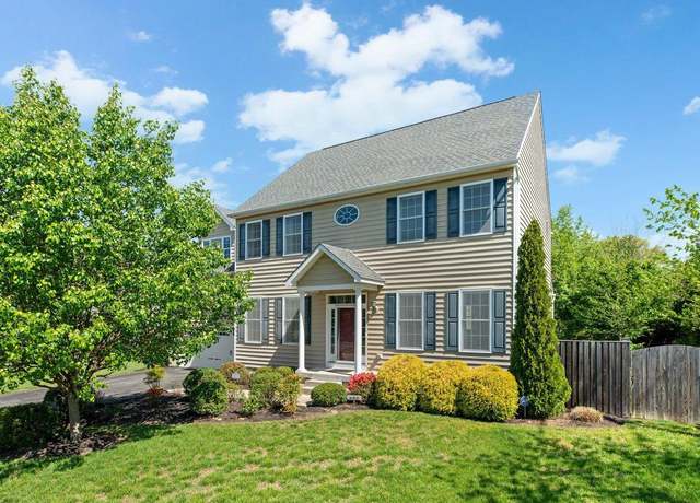 Property at 302 Listman Ct, Severna Park, MD 21146, 4 beds, 2.5 baths
