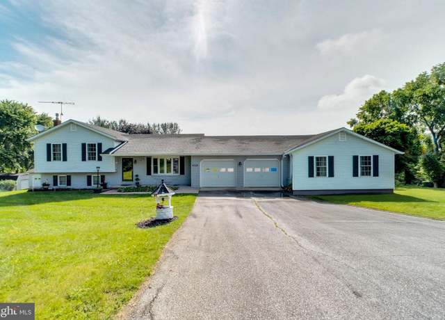Property at 1423 Hallowell Ln, New Windsor, MD 21776, 4 beds, 3.5 baths