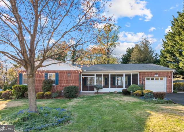 Property at 150 Mount Royal Ave, Aberdeen, MD 21001, 3 beds, 3.5 baths