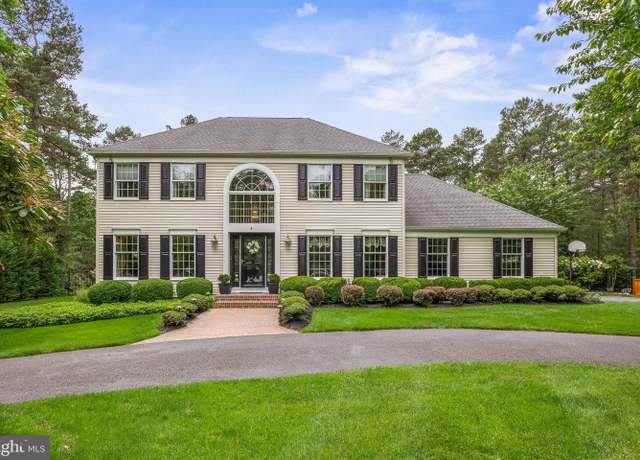 Property at 4 False Heather Way, Medford, NJ 08055, 4 beds, 2.5 baths