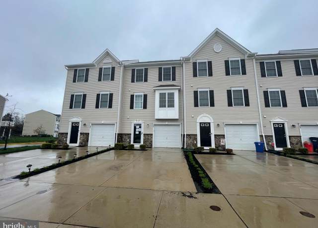 Property at 2102 E Oak Rd Unit E2, Vineland, NJ 08361, 3 beds, 3 baths