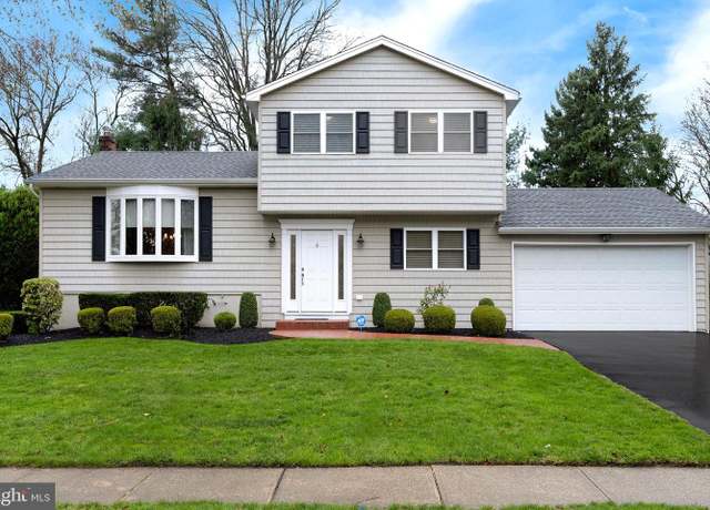Property at 59 Wesleyan Dr, Hamilton, NJ 08690, 3 beds, 3 baths