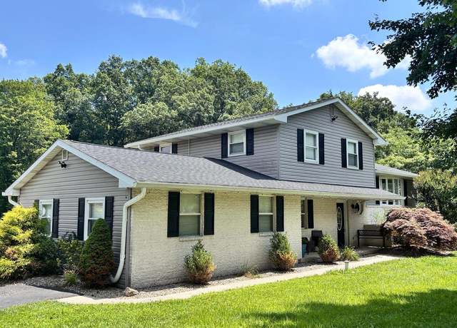 Property at 2345 Hieter Rd, Quakertown, PA 18951, 5 beds, 3 baths
