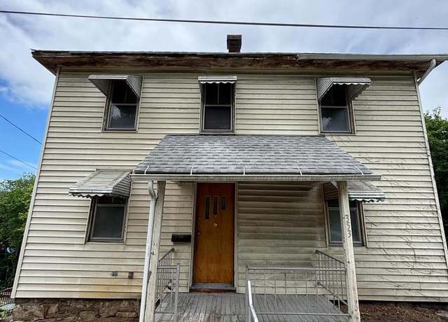 Property at 353 Pine St, Bellefonte, PA 16823, 2 beds, 2.5 baths