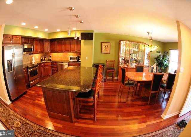 Property at 214 Bishops Dr, Chester Heights, PA 19017, 3 beds, 2.5 baths