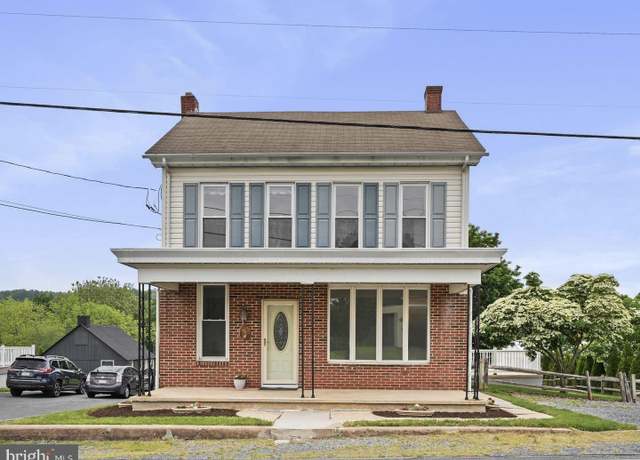 Property at 667 Poplar St, Denver, PA 17517, 4 beds, 2 baths