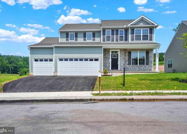 Property at 157 Eli Dr, York, PA 17404, 5 beds, 3 baths
