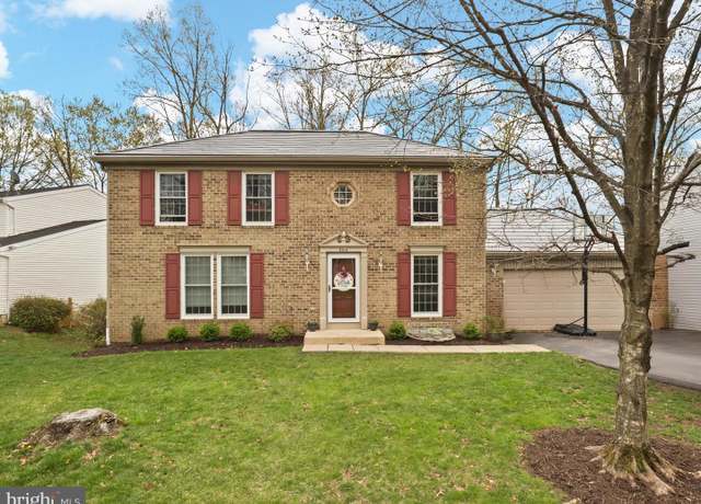 Property at 5516 Yellow Rail Ct, Fairfax, VA 22032, 5 beds, 3.5 baths