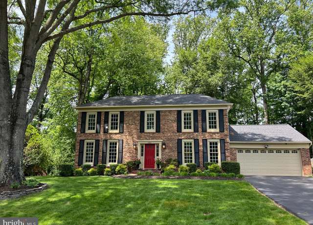 Property at 6506 Bellamine Ct, Mclean, VA 22101, 6 beds, 4.5 baths