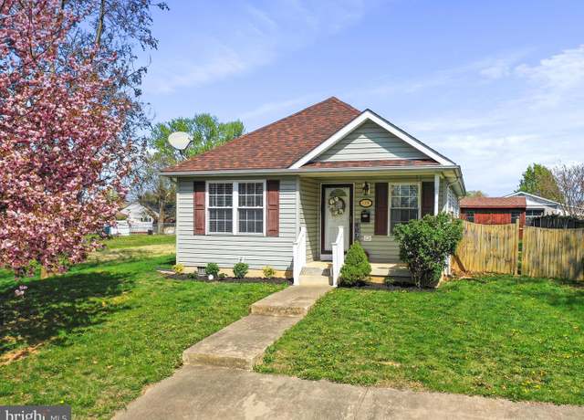 Property at 1318 Dixie Ave, Front Royal, VA 22630, 3 beds, 2 baths