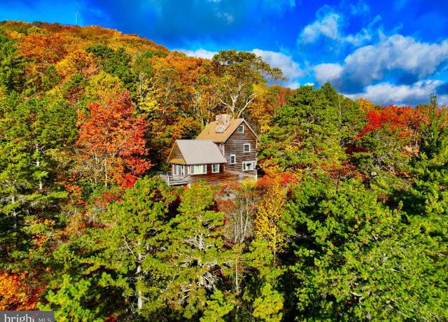 Property at 483 The High Rd, Franklin, WV 26807, 2 beds, 1 bath