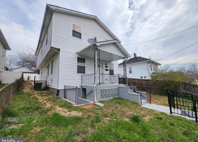 Property at 4244 Clay St NE, Washington, DC 20019, 5 beds, 2.5 baths