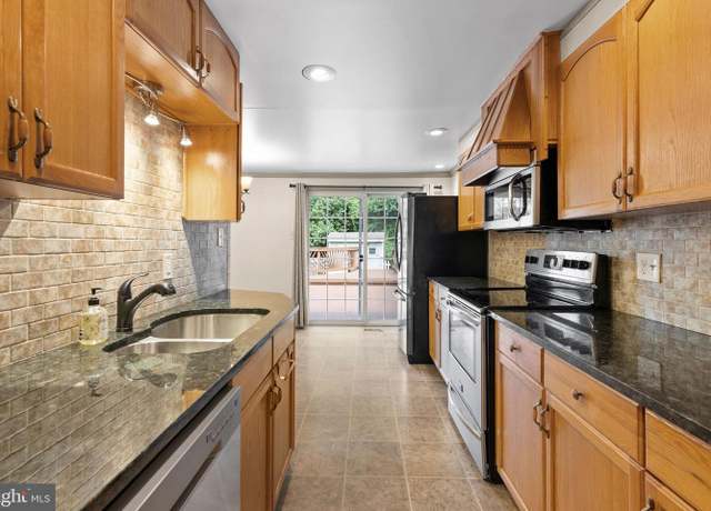 Property at 8599 Manorfield Rd, Nottingham, MD 21236, 4 beds, 3 baths