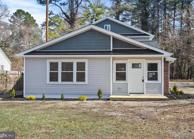 Property at 421 W Main St, Fruitland, MD 21826, 4 beds, 3 baths