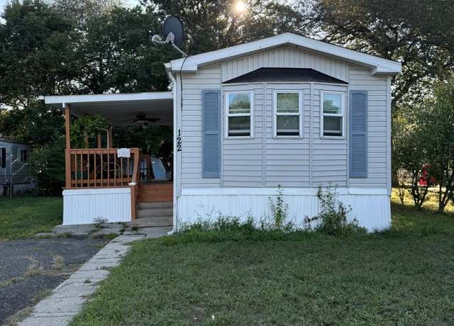 Property at 1976 N East Ave #122, Vineland, NJ 08360, 3 beds, 1 bath