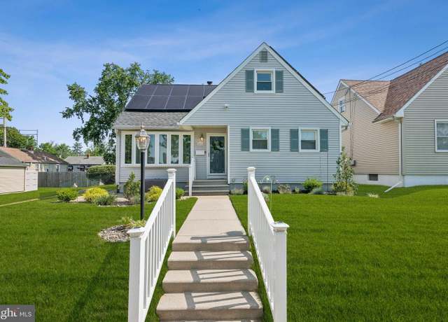 Property at 216 Dare St, Woodbury, NJ 08096, 4 beds, 1 bath