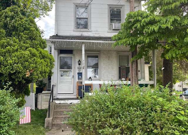 Property at 76 Pennsylvania Ave, Phoenixville, PA 19460, 4 beds, 1.5 baths