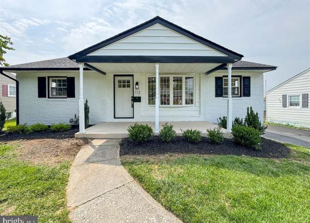 Property at 112 Raymond Ave, Aston, PA 19014, 3 beds, 1.5 baths