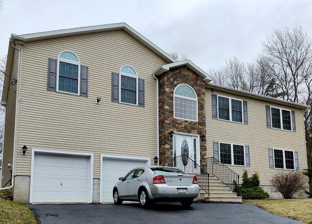 Property at 1342 Clover Rd, Long Pond, PA 18334, 4 beds, 2.5 baths